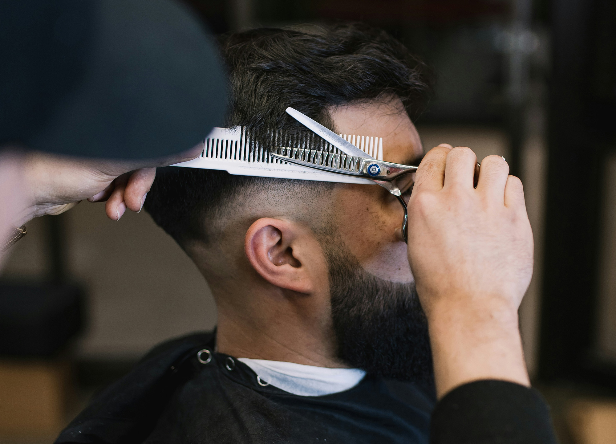 cabeleireiros-barbeiros-estetica